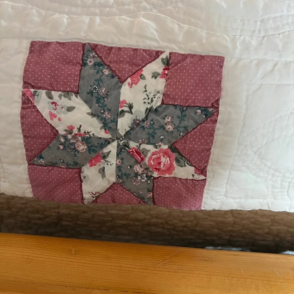 VTG quilt Lone Star Patchwork Quilt Pink Blue Floral Farmhouse Bedding 81
